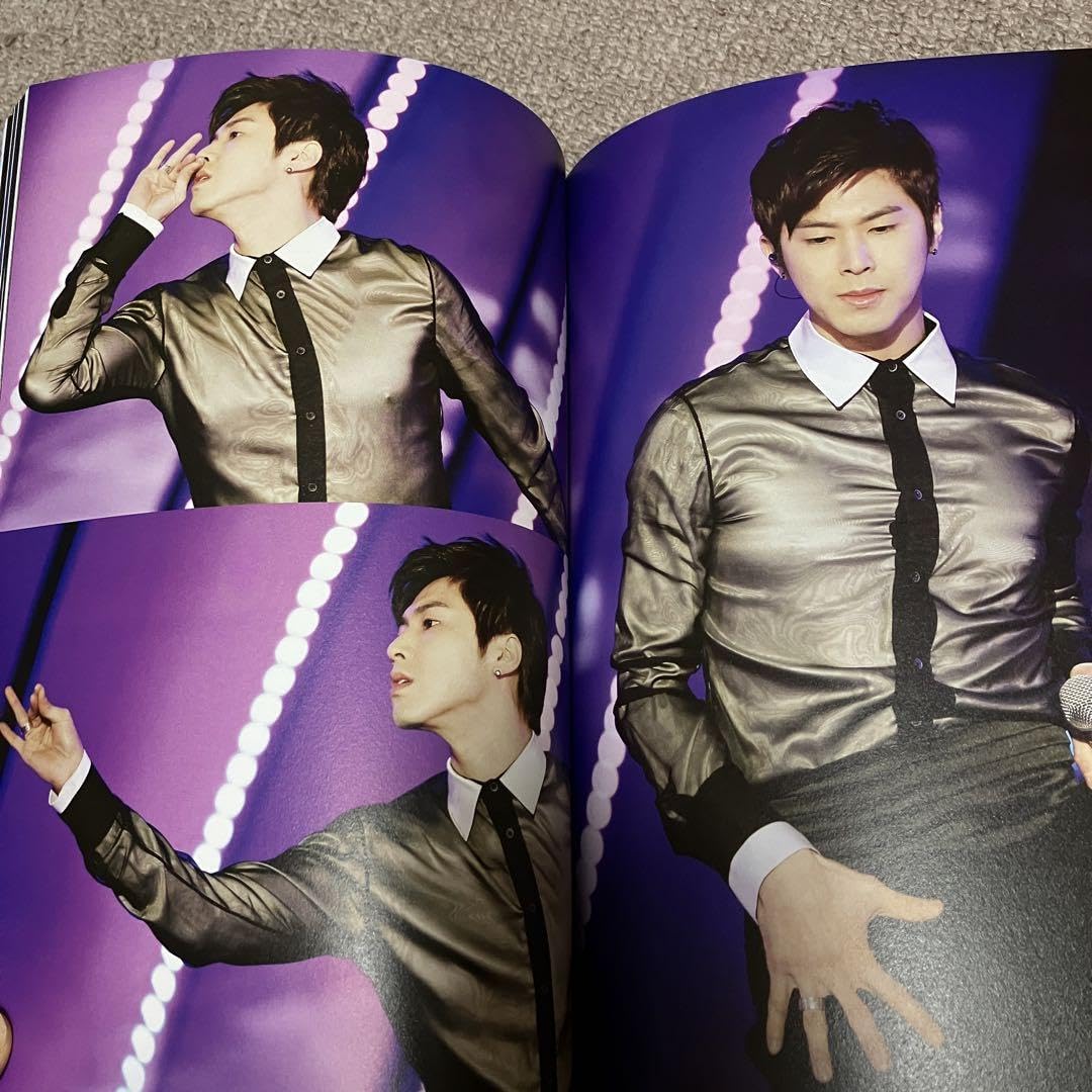 Amazon.co.jp: 東方神起 ユノ ペンカフェ写真集 : おもちゃ